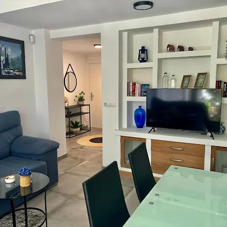 Apartment Spacious With Sea Views D *
